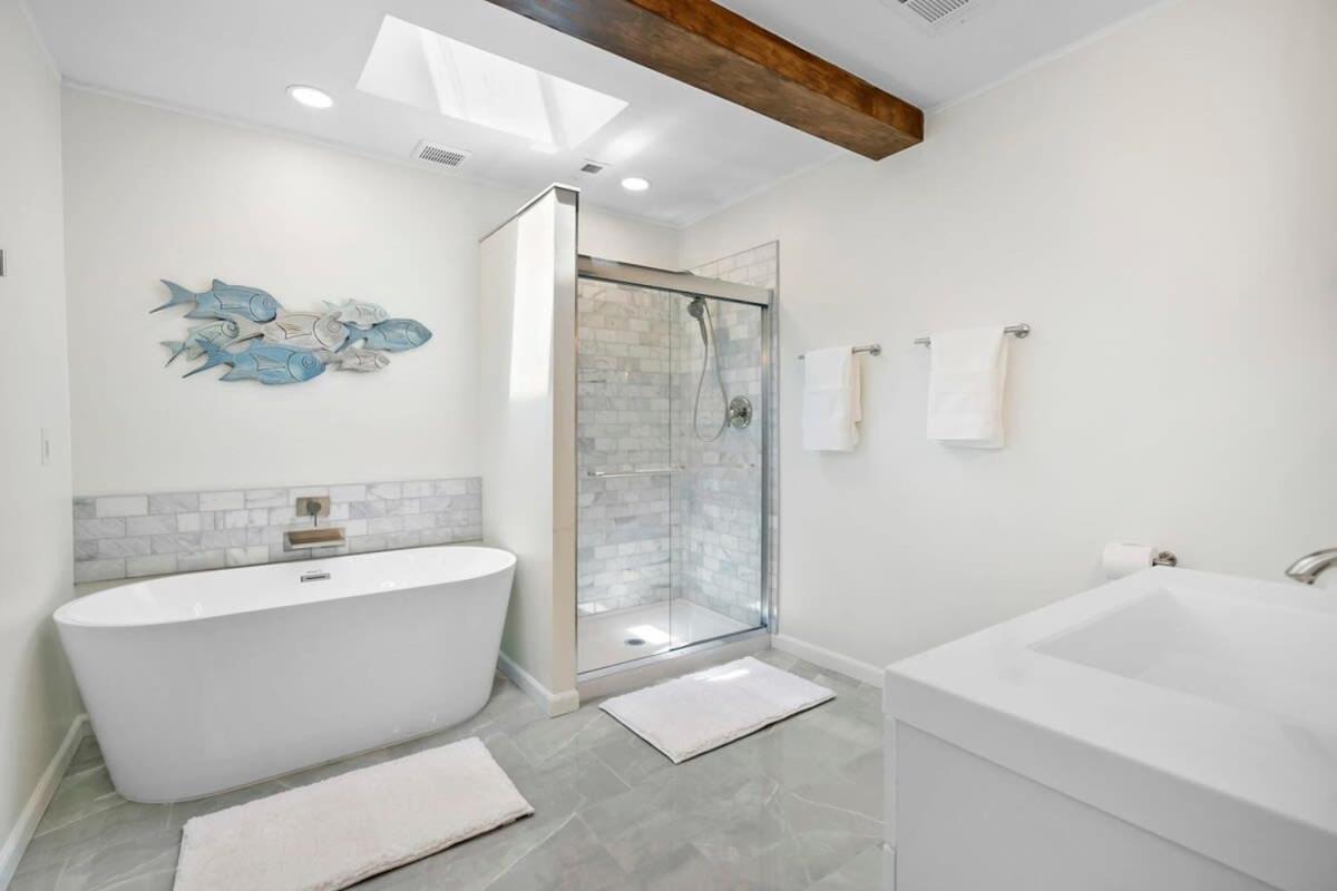 The St Augusdream Renovated Beach House Sleeps 8 Walk To Beach St. Augustine Extérieur photo
