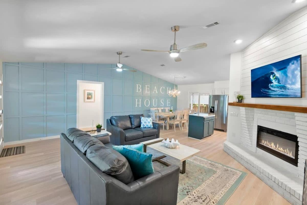 The St Augusdream Renovated Beach House Sleeps 8 Walk To Beach St. Augustine Extérieur photo