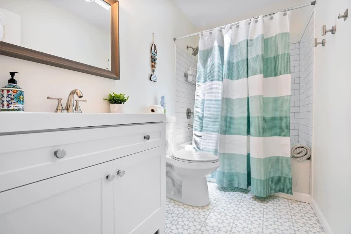 The St Augusdream Renovated Beach House Sleeps 8 Walk To Beach St. Augustine Extérieur photo